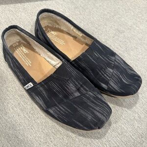 Toms Men's Black Patterned Loafers Fur Lined